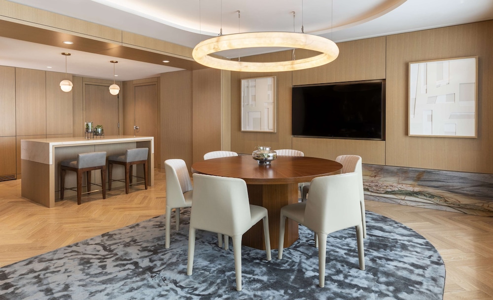Suite (Dusable)