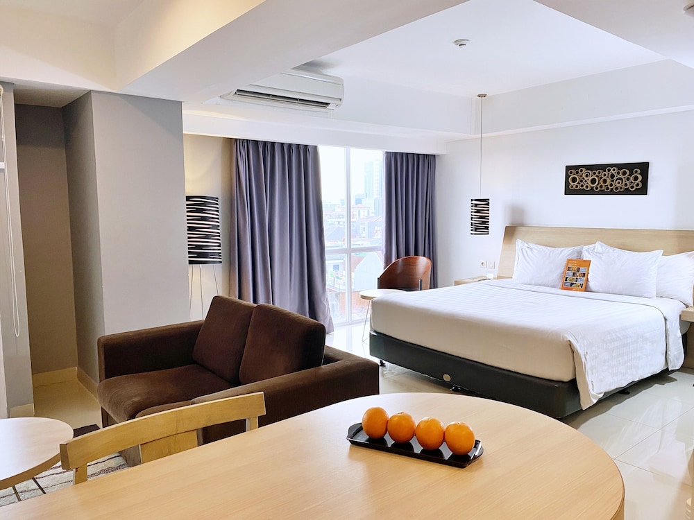 Junior Double Room, 1 Queen Bed photo 2