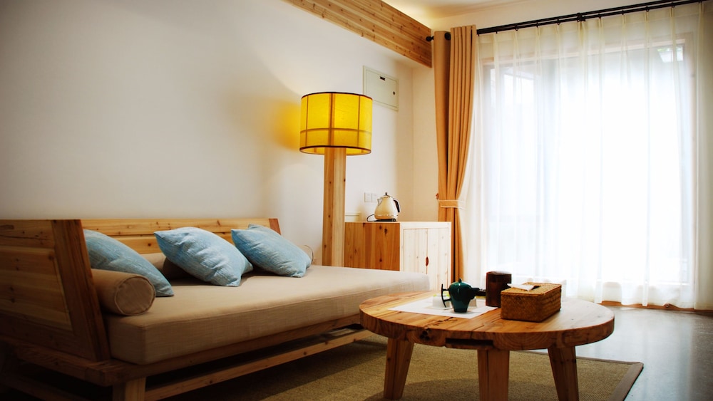 Deluxe Twin Room photo 1