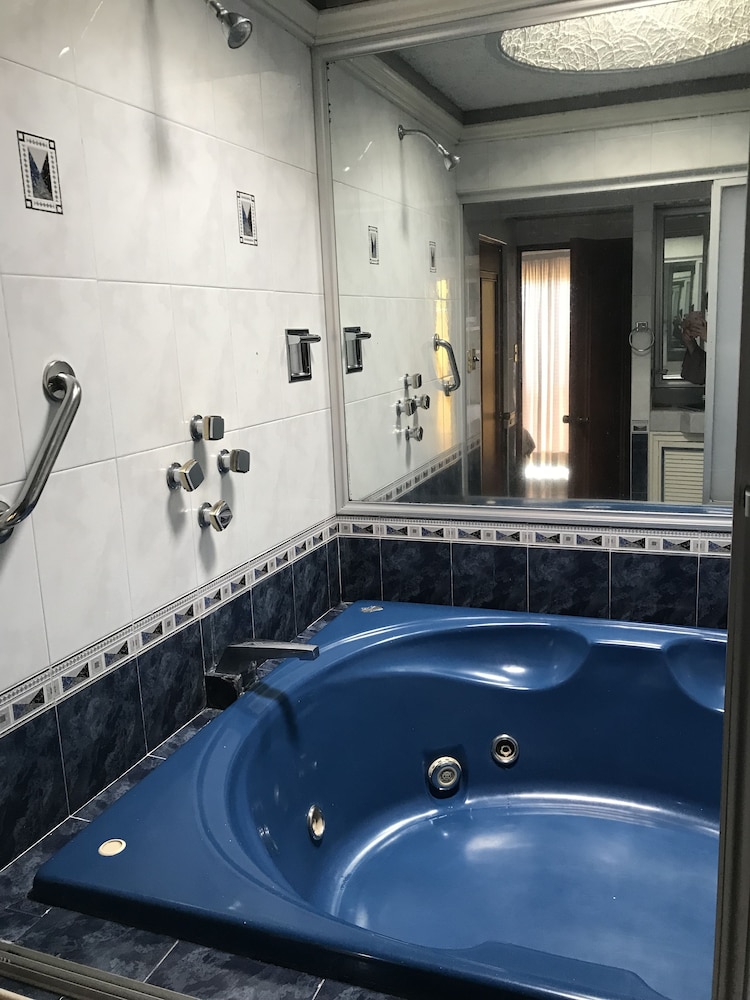 Room, 1 Double Bed, Jetted Tub photo 2