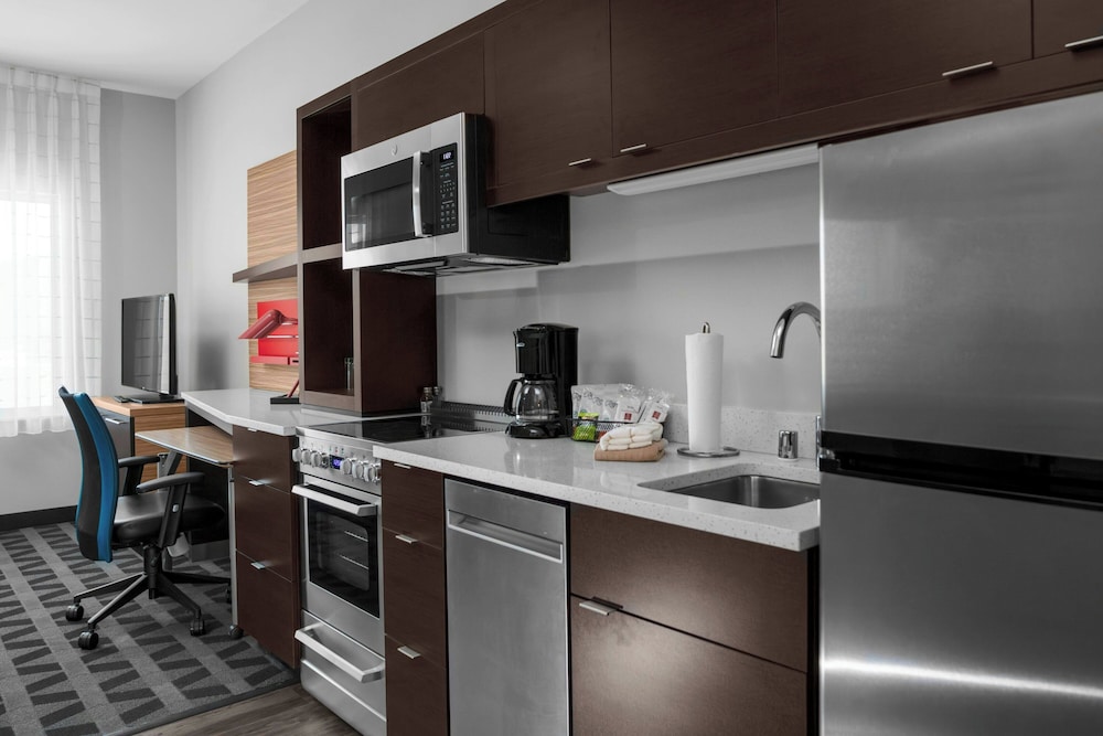 Suite, 1 Bedroom (Hearing Accessible) - Photo 1