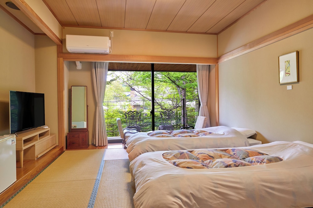 Japanese Western Style Room, Non Smoking (up to 3 People) - Photo 1