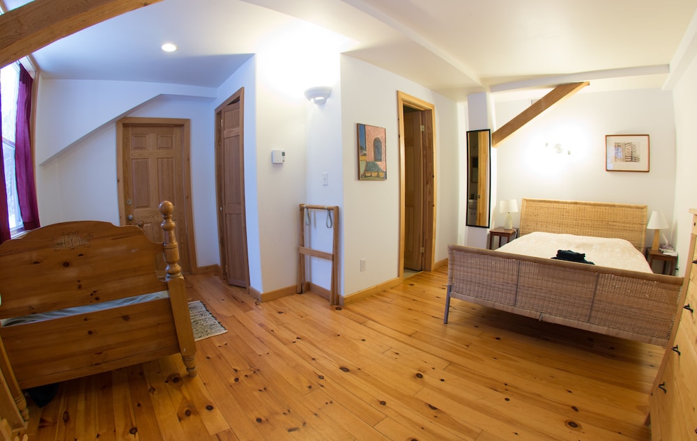 Lodge Room 1 at Cabot Shores photo 2