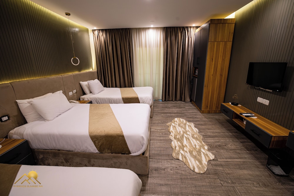 Deluxe Triple Room with Balcony, Pyramids View - Photo 24