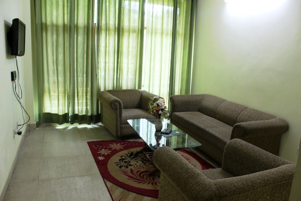 2 BHK photo 2