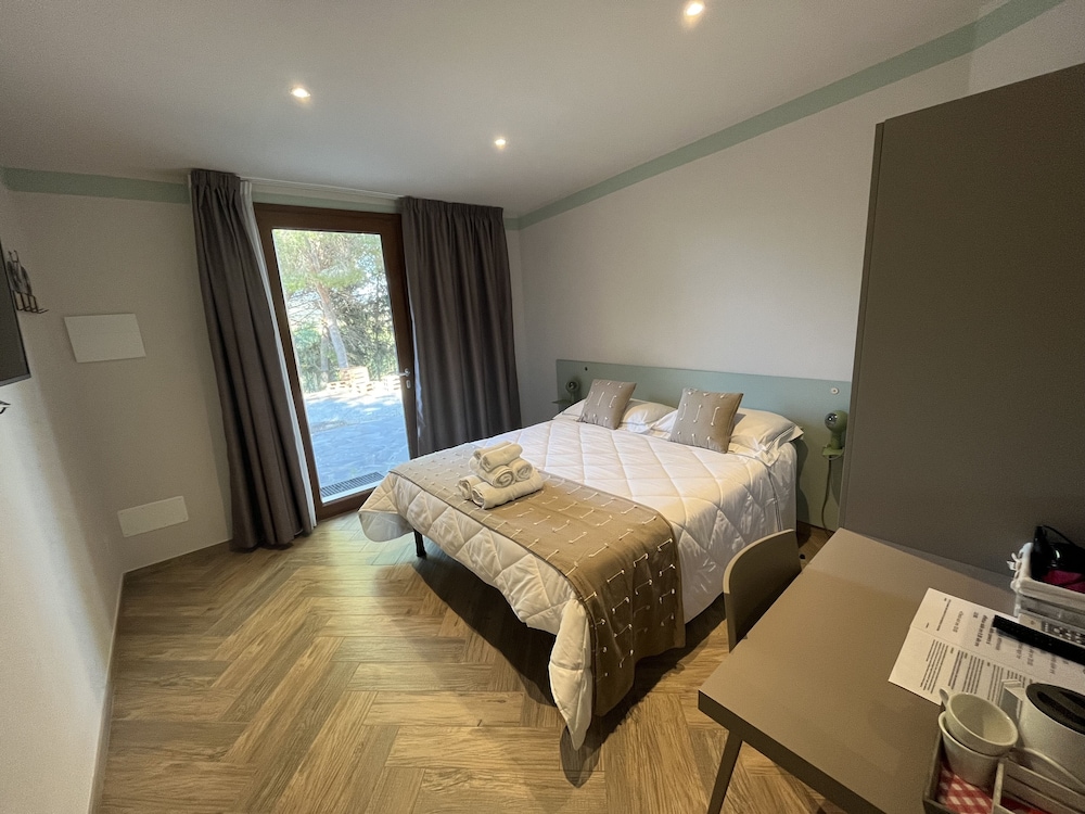 Standard Double Room, 1 Double Bed, Private Bathroom