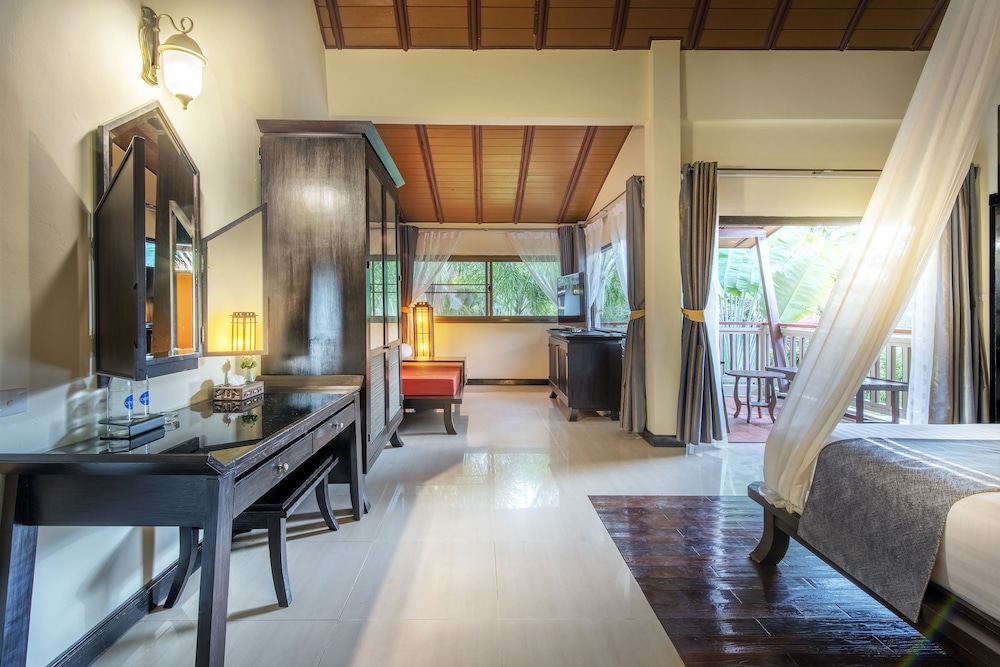 Emerald Suite - Photo 7