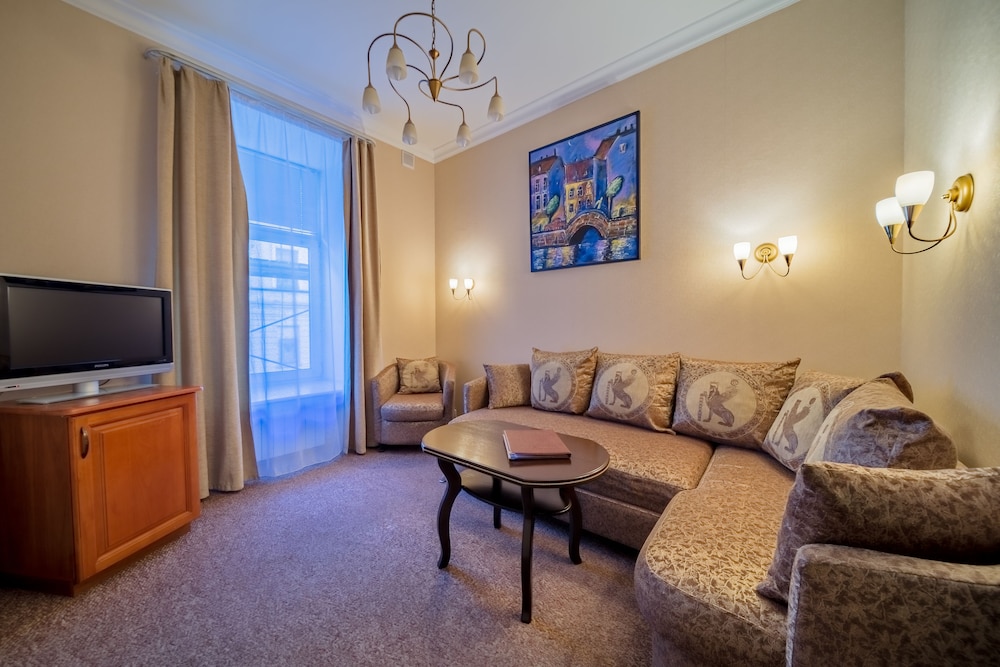 Family Suite photo 2