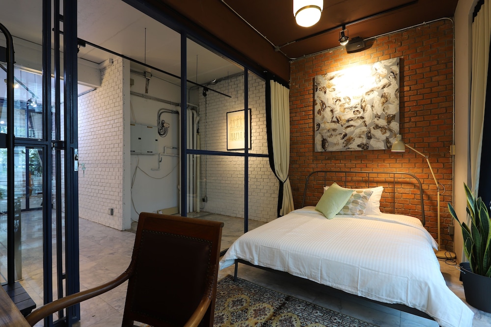 Deluxe Single Room, Balcony photo 1