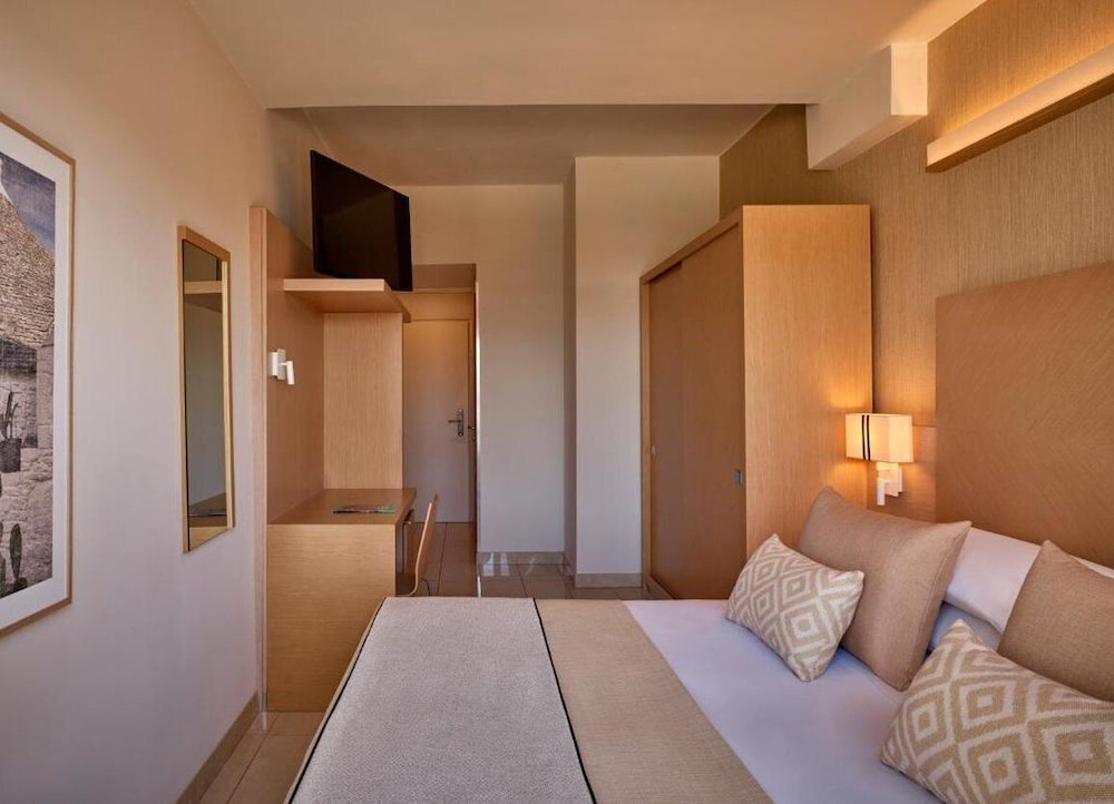 Classic Double Room - Photo 2