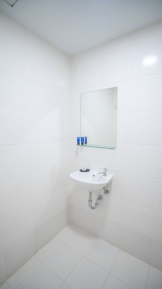 Standard Room - Photo 7