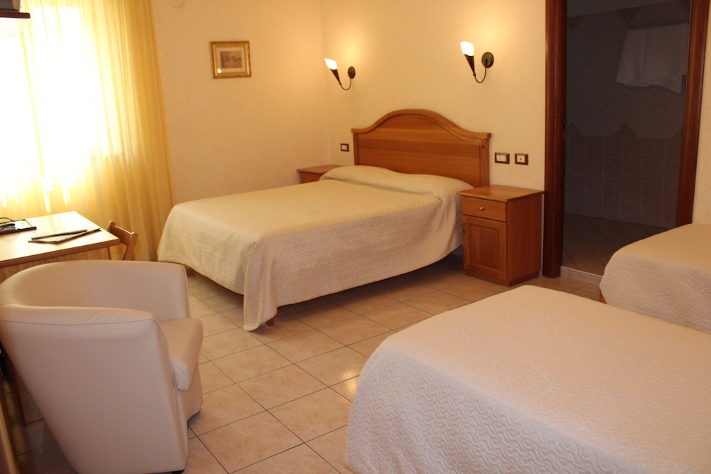 Quadruple Room photo 1