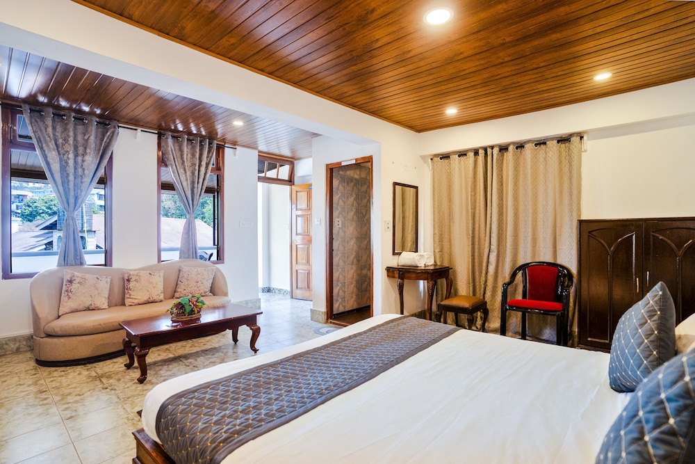 Executive Room - Photo 45