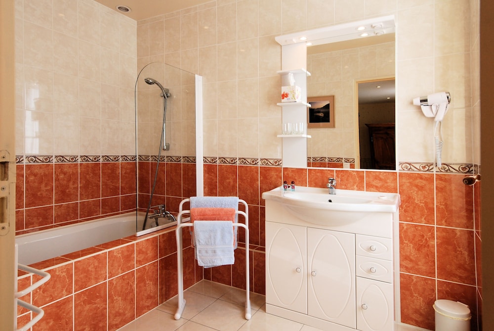 Luxury Double Room, Ensuite, Garden View (Le Prieur) photo 2