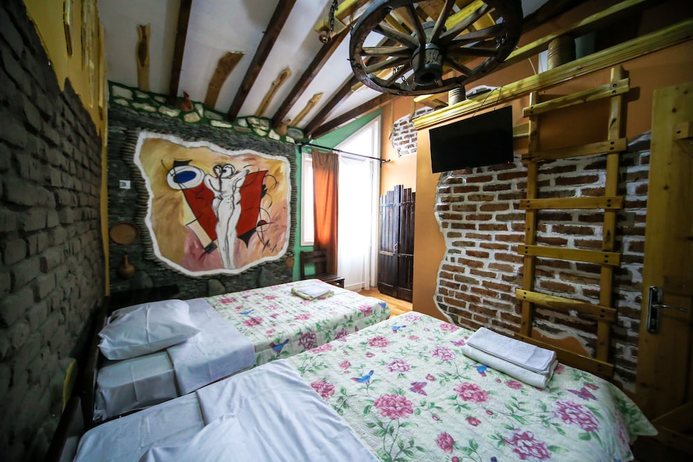 Classic Twin Room, 2 Twin Beds photo 1