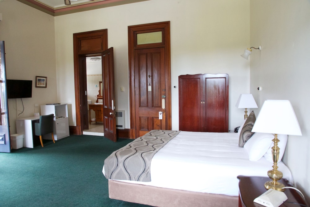 Dalton Suite photo 2