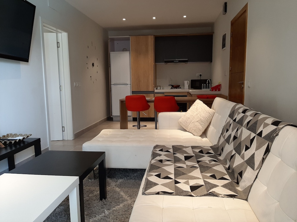 Comfort Apartment, Patio, Pool View (D1)
