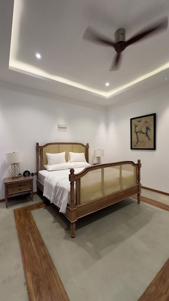 Five bedroom Villa with Private Pool photo 2