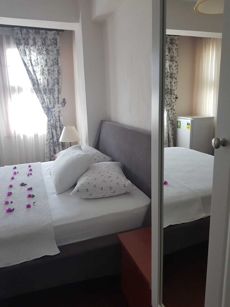Standard Double Room, Non Smoking photo 1