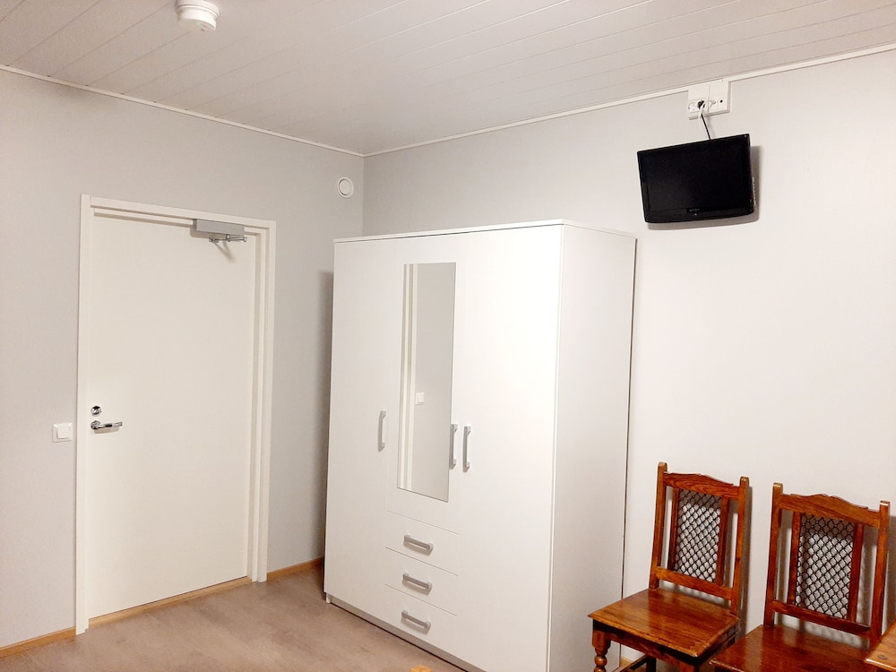 Triple Room, Shared Bathroom - Photo 2