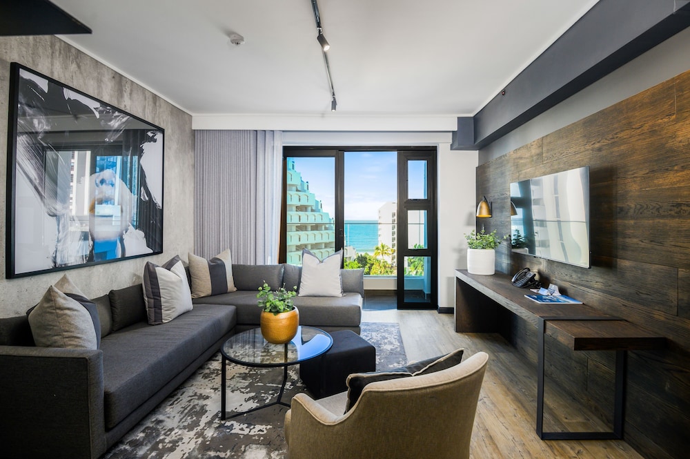 Deluxe Apartment, 2 Bedrooms, Balcony photo 2