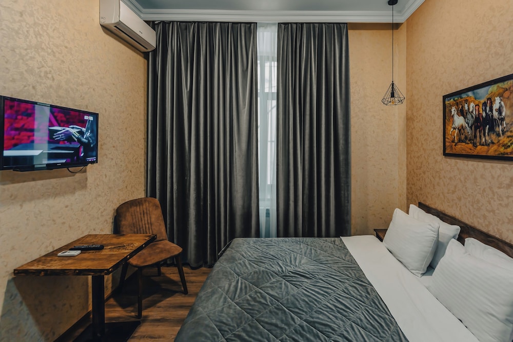 Standard Double Or Twin Room