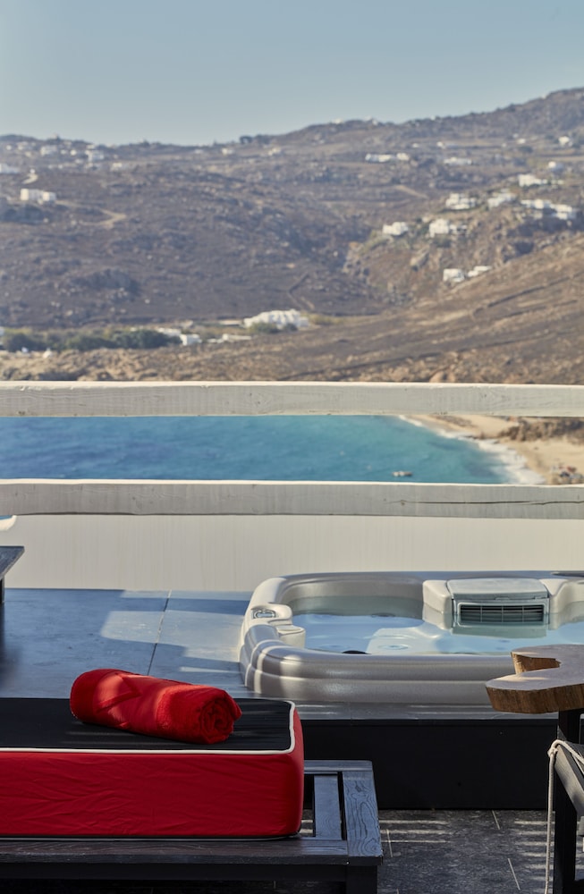 Room, Sea View (Temptation, outdoor jetted tub) photo 2