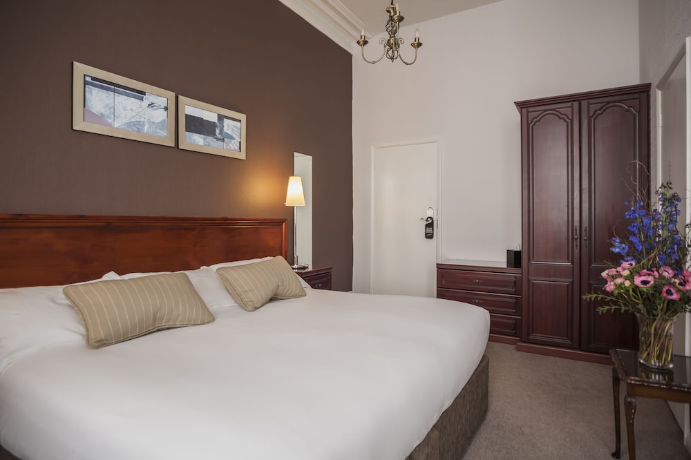 Classic Double or Twin Room photo 1