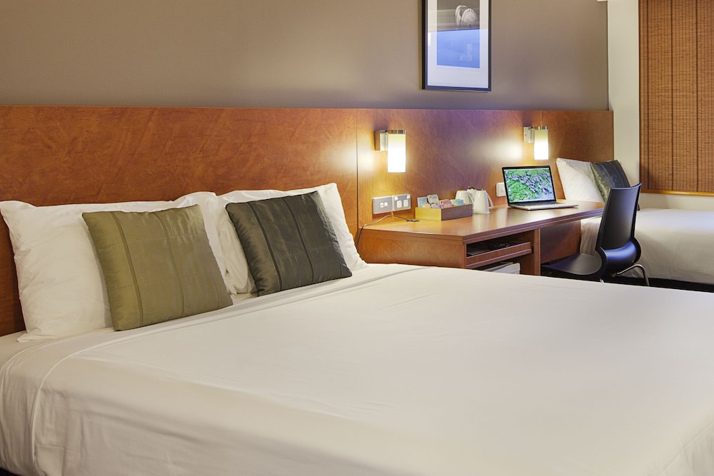 Superior Room, 1 Queen and 1 Single bed (Riverside) - Photo 6
