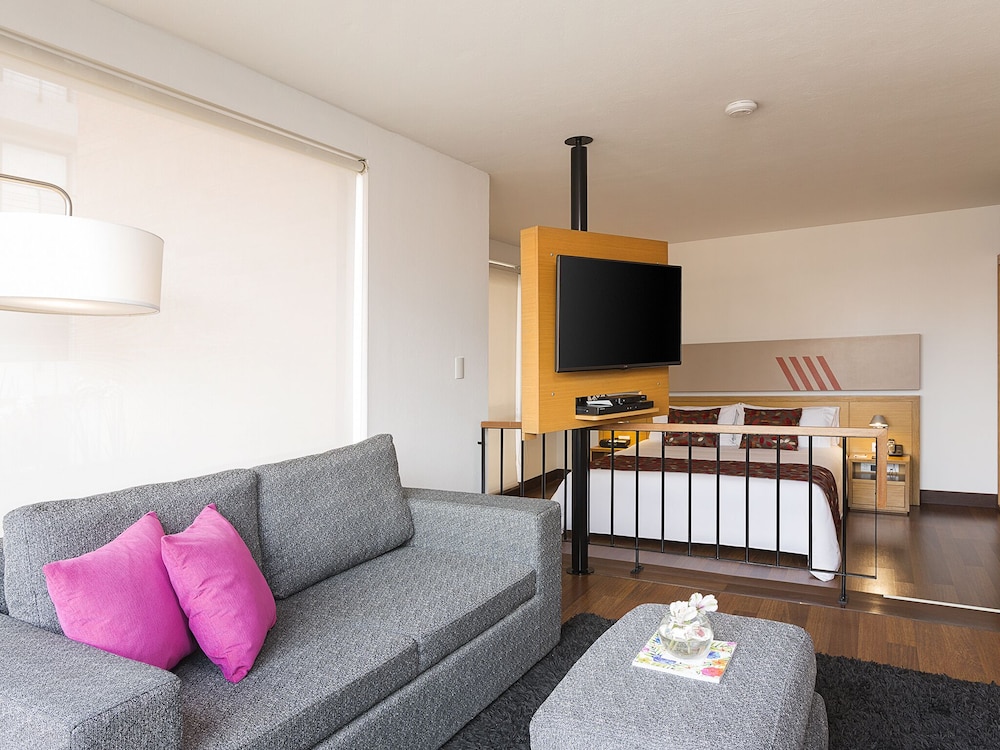 Luxury Room - Photo 6