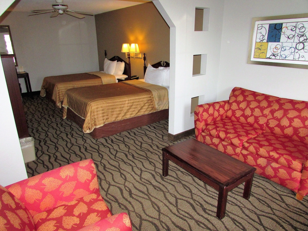 Studio Suite, 2 Double Beds, Non Smoking - Photo 2