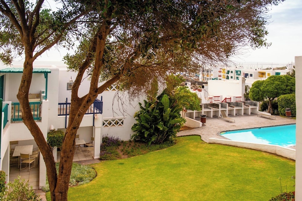 Apartment, Balcony, Pool View