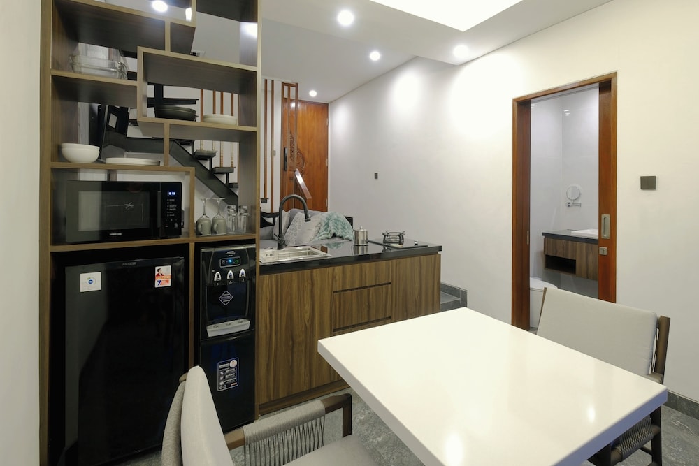 Luxury Villa - Photo 14