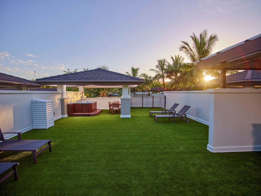 Apartment, 2 Bedrooms, Pool View (Penthouse) - Photo 7