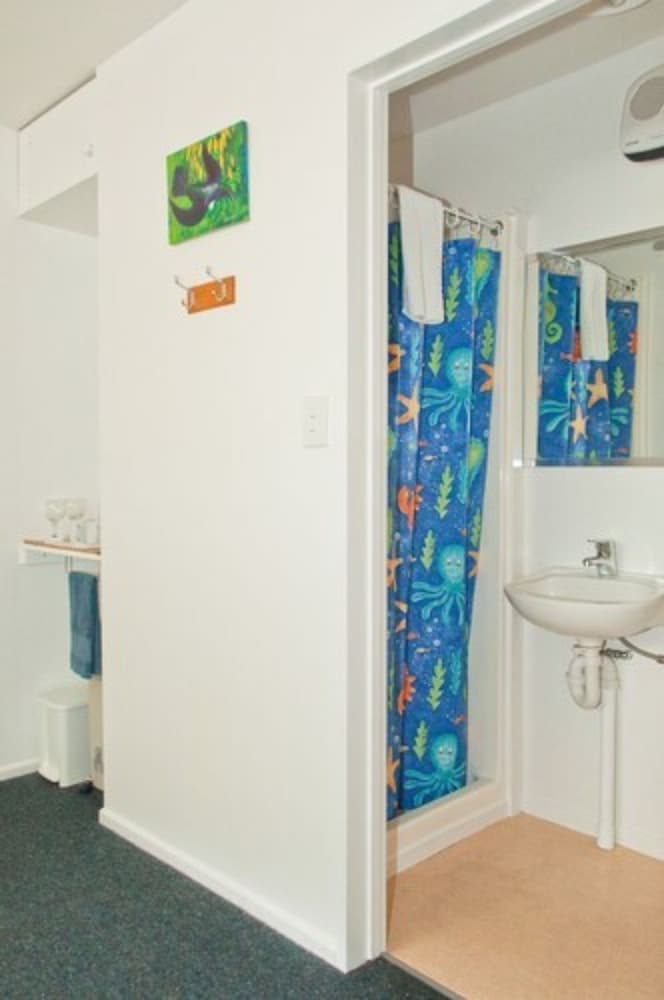 Bellbird Double Room photo 3