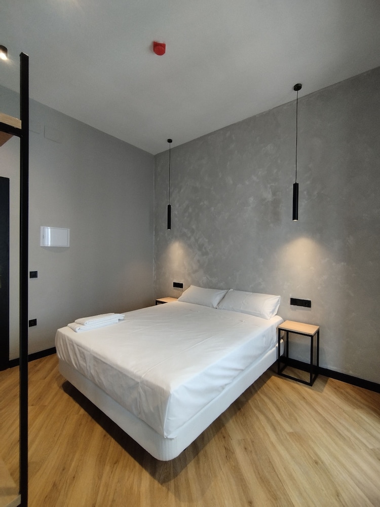 Basic Double Room