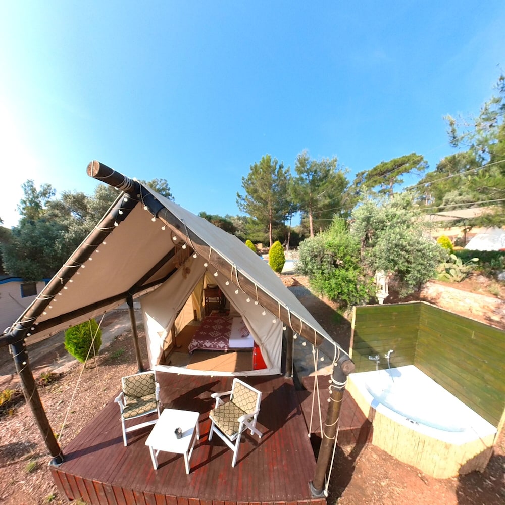 Luxury Tent photo 1