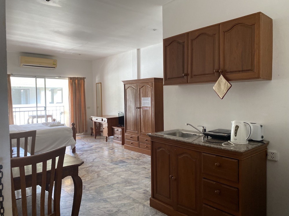Superior Studio, 1 Double Bed With Sofa Bed, Partial Sea View photo 1
