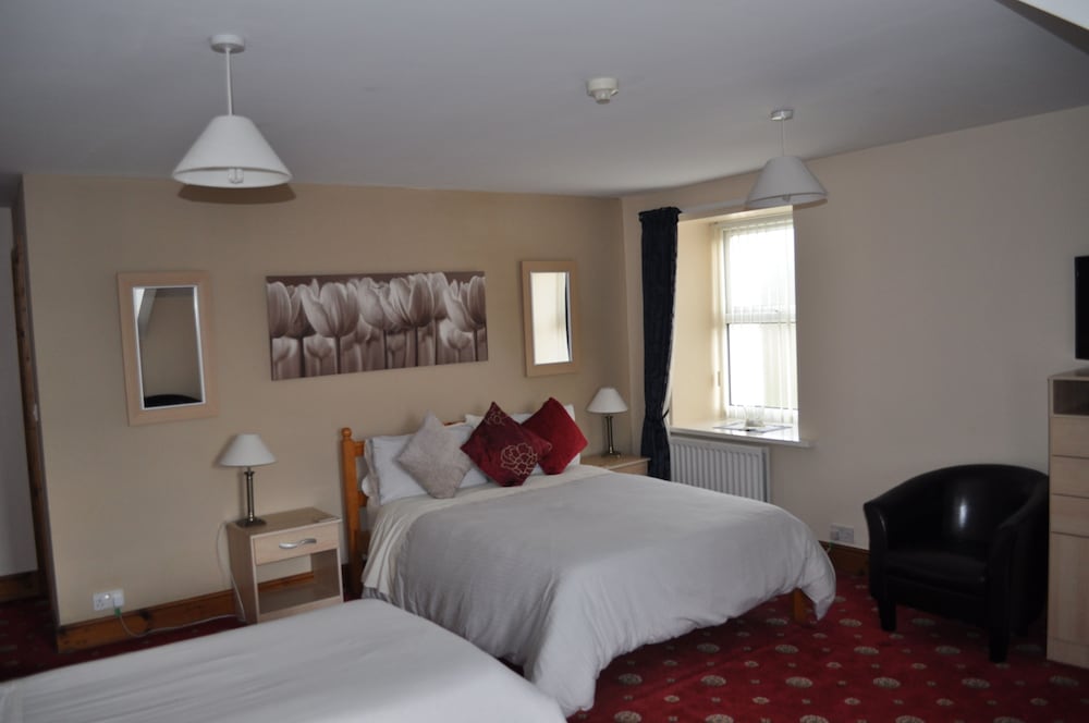 Twin Room (Room 3) photo 2