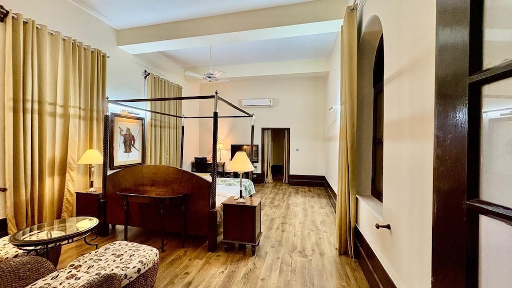Prestige King Room