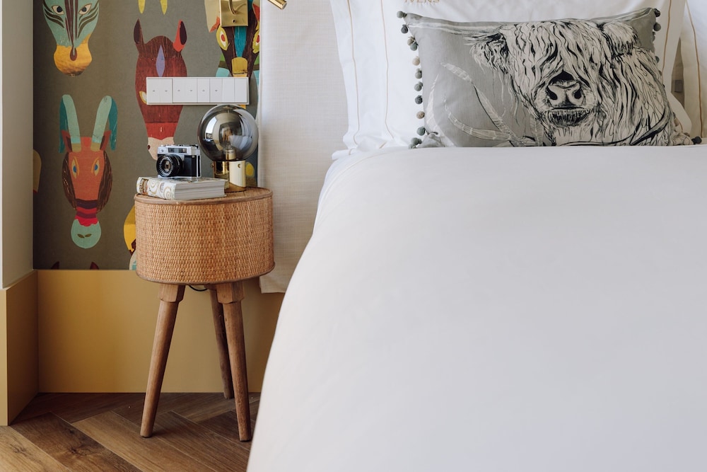 Superior Room, 1 King Bed