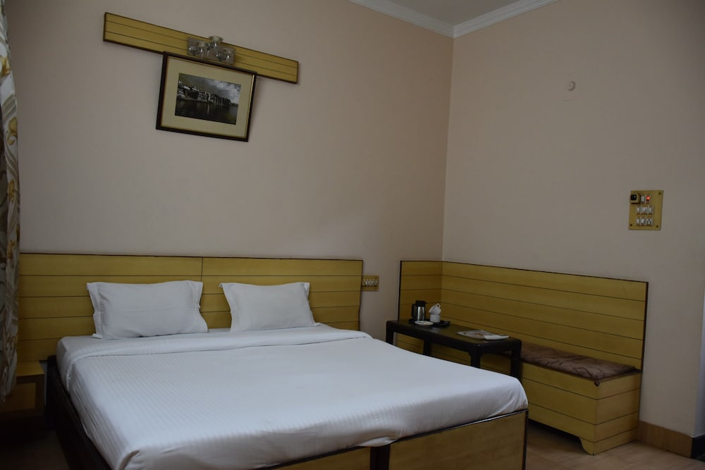 Executive Room - Photo 6