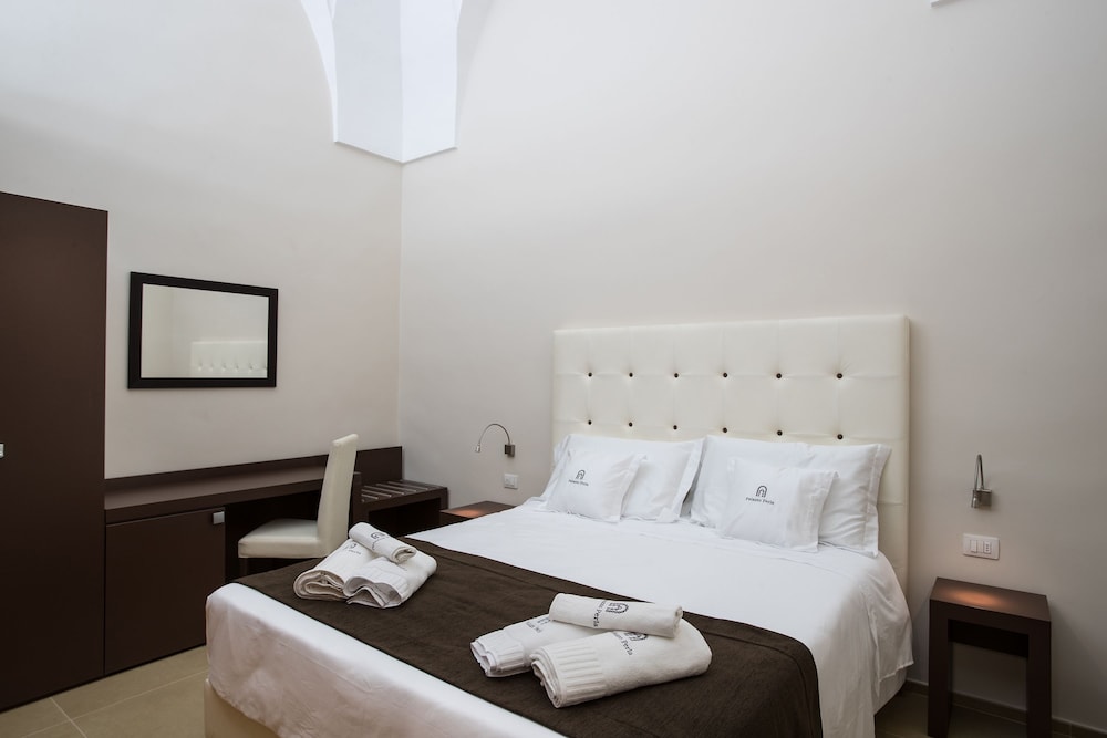 Double Room, 1 Queen Bed, Non Smoking