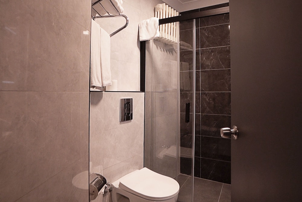 Standard Room - Photo 9