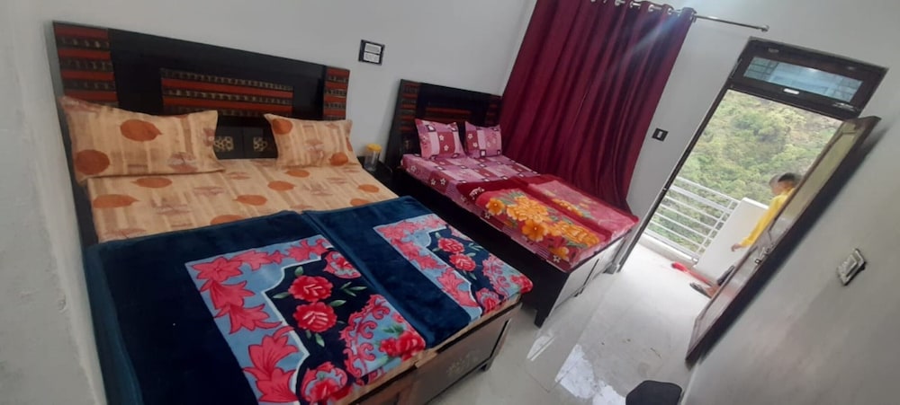 Deluxe Triple Room photo 1