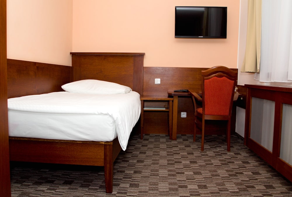 Standard Triple Room photo 2