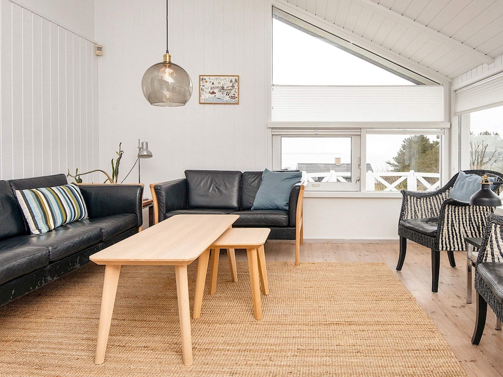 House photo 2