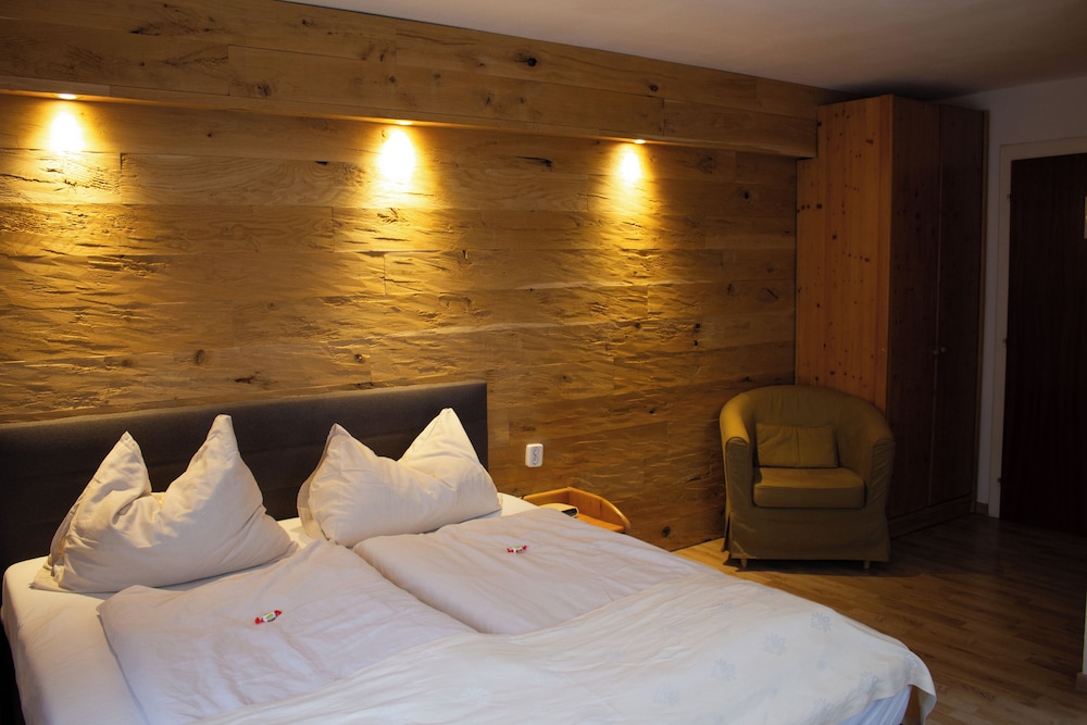 Comfort Double Room, Mountain View photo 3