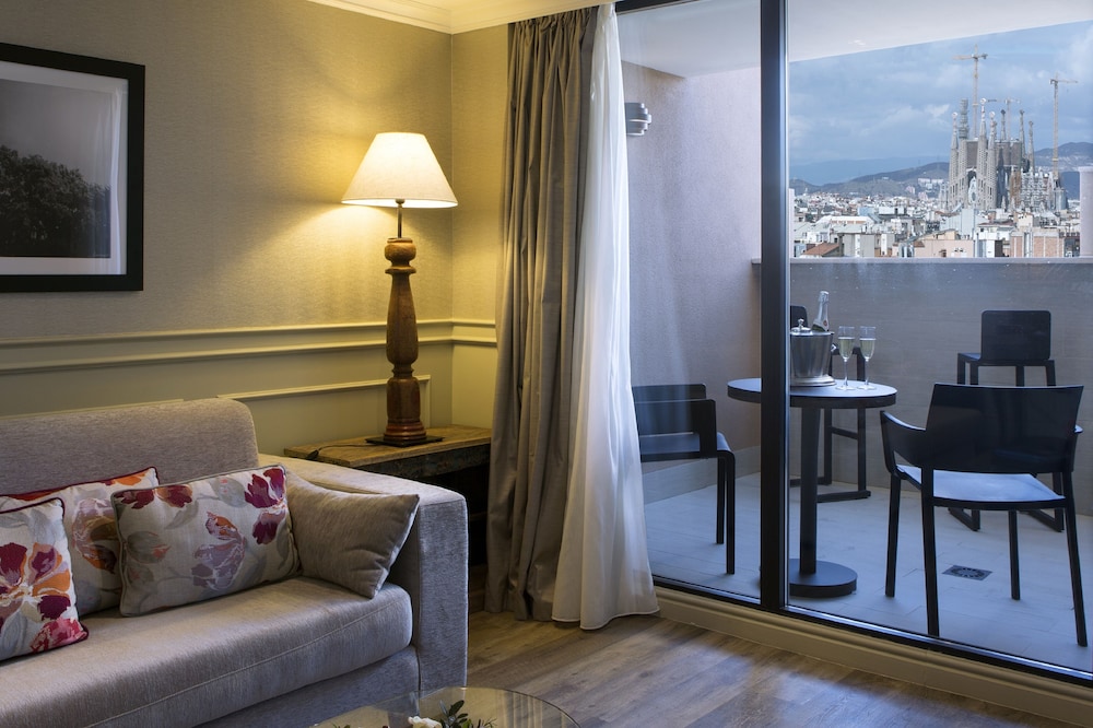 Suite Superior Sagrada Familia with terrace