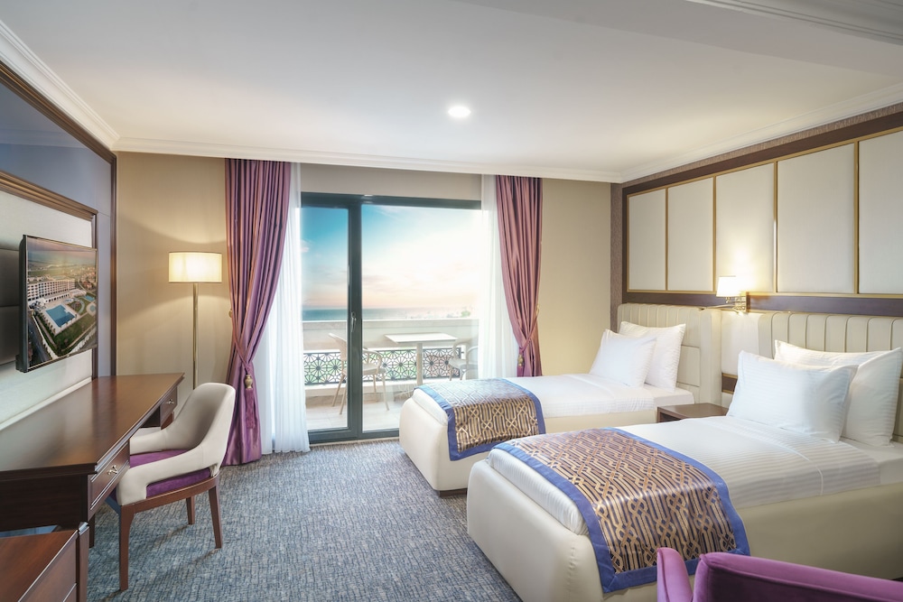 Standard Room, 2 Twin Beds, Sea View - Photo 1